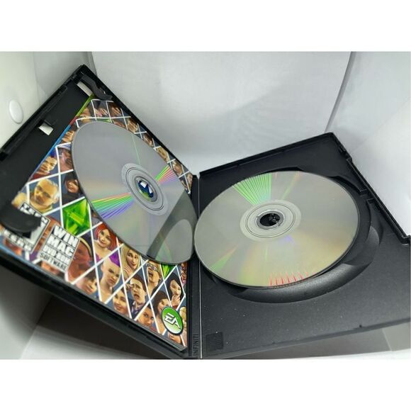 The Sims 3 and Seasons Expansion Pack Mac and PC Windows - Picture 3 of 4